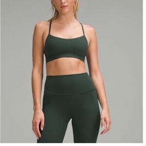 Lululemon Flow Y Bra Nulu Bra Dark Green size A-C